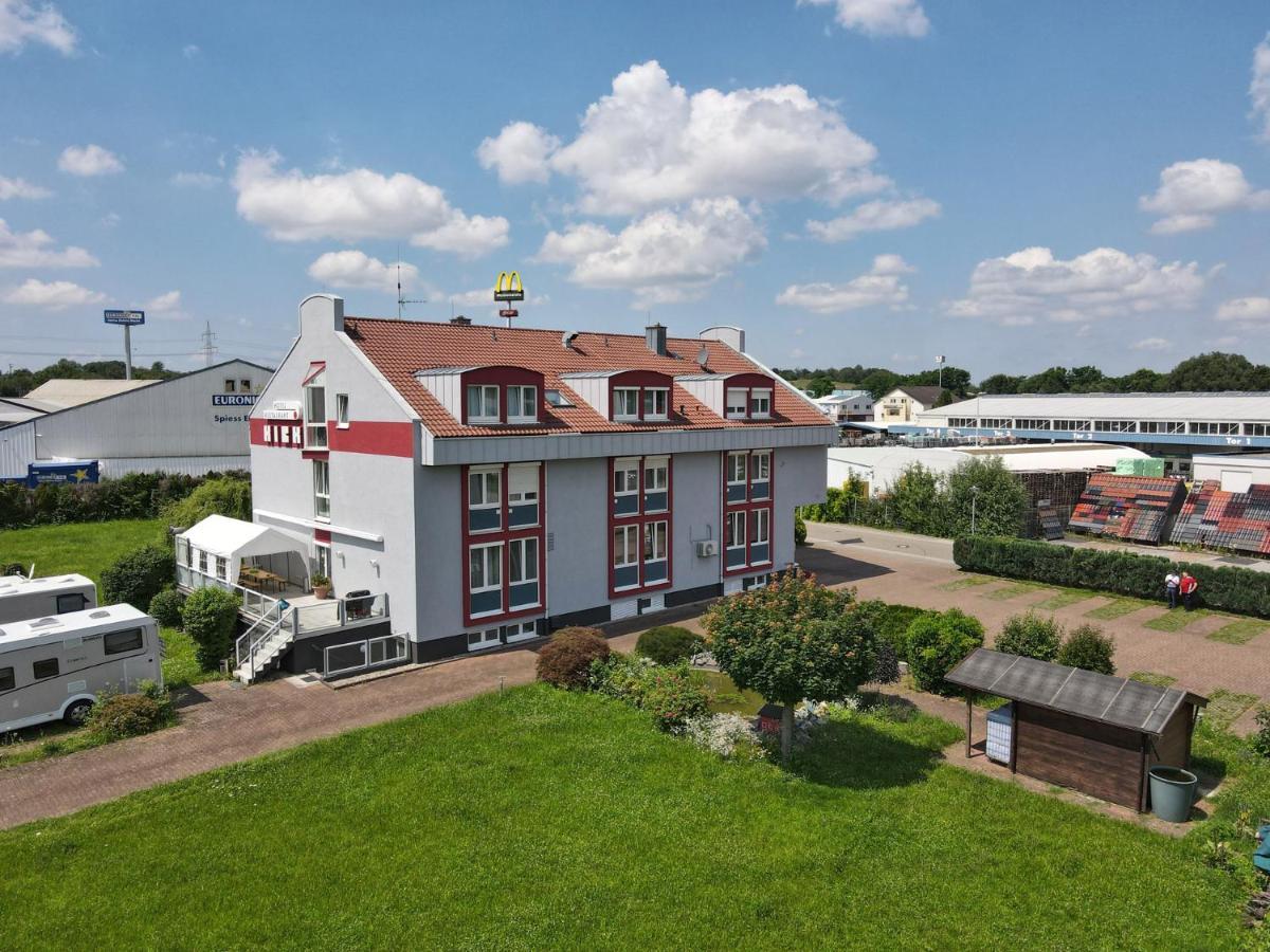 Hotel Kick Rauenberg  Экстерьер фото