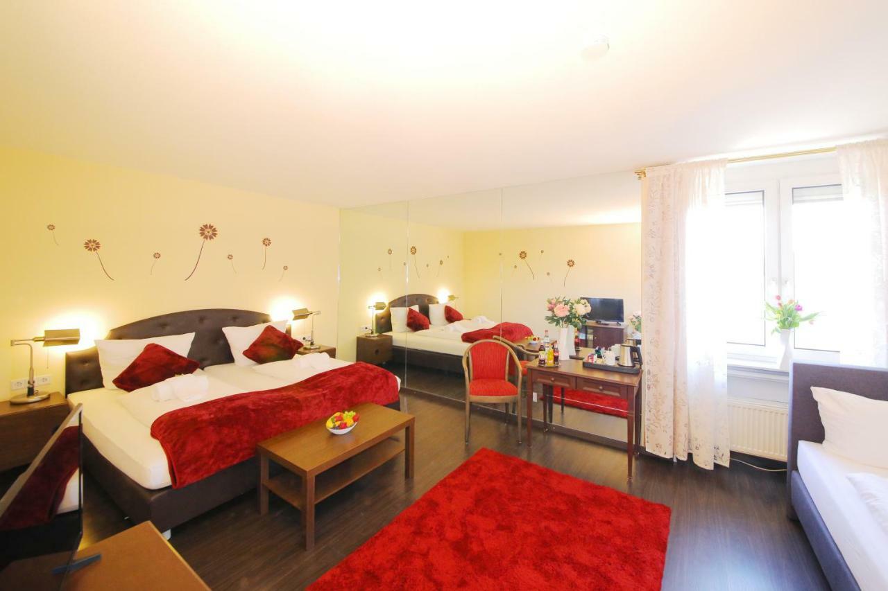 Hotel Kick Rauenberg  Экстерьер фото