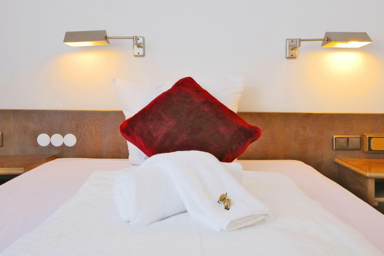 Hotel Kick Rauenberg  Экстерьер фото